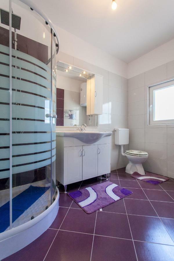 Apartman Miami Podstrana Habitación foto