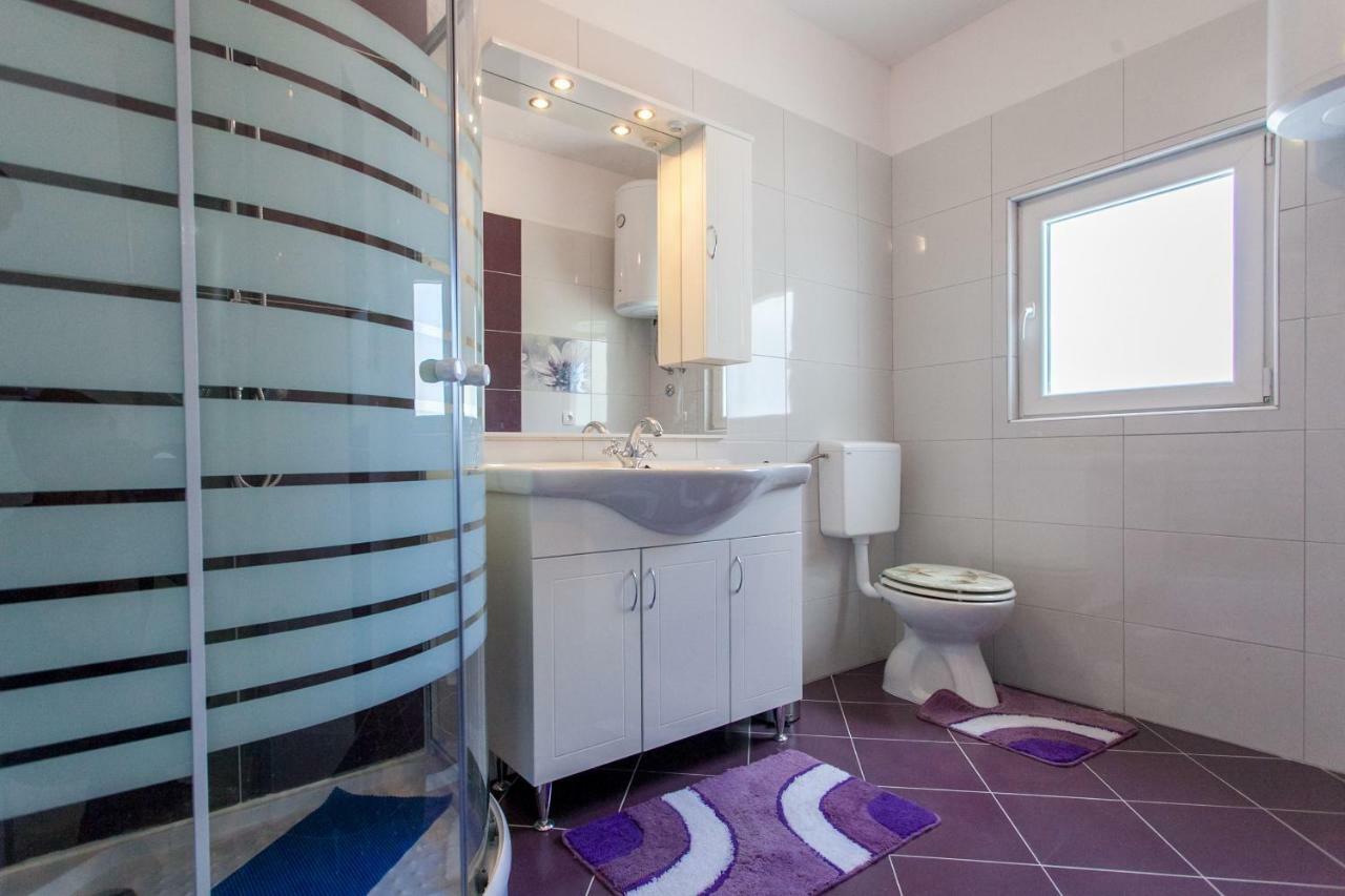 Apartman Miami Podstrana Habitación foto