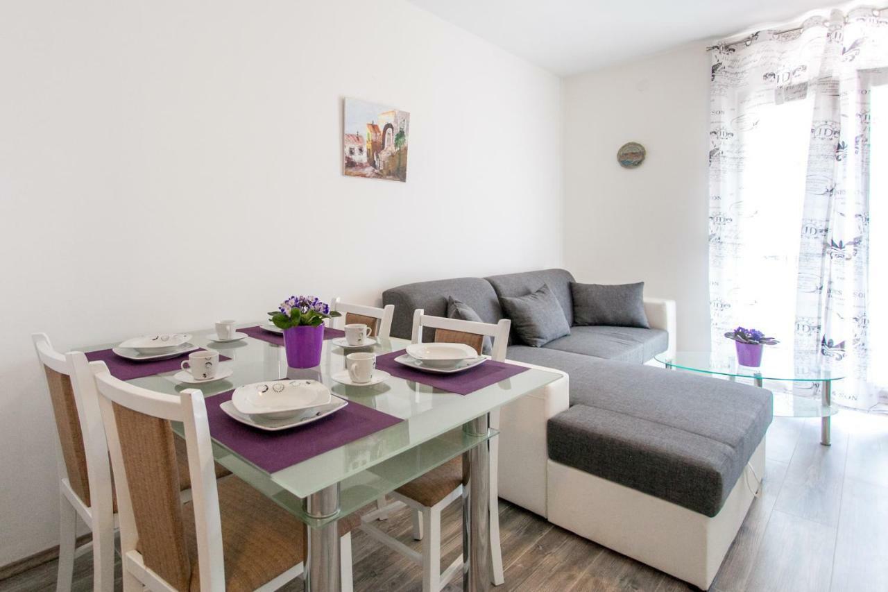 Apartman Miami Podstrana Habitación foto
